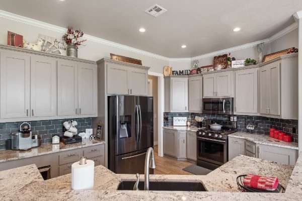 Full Size Image Perfectly Built Race inspired Home on 10 Acres For Sale - 8