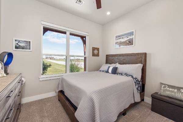 Full Size Image Perfectly Built Race inspired Home on 10 Acres For Sale - 18